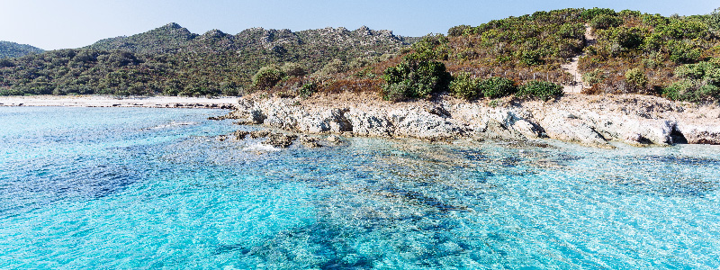 Ferry pour la Corse 2025 | OFFRES SPÉCIALES