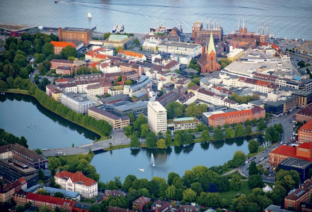 Ferries pour Kiel